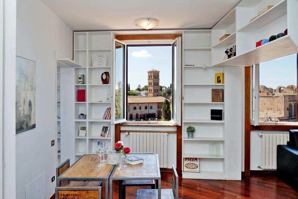Fori Imperiali Apartment Рим Екстер'єр фото