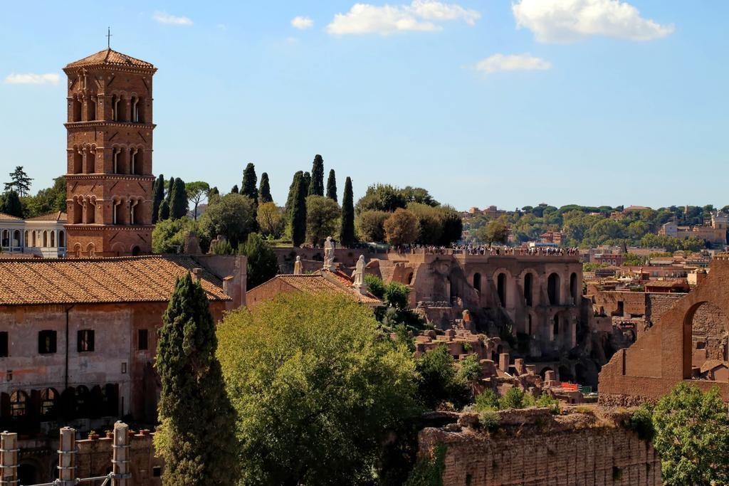 Fori Imperiali Apartment Рим Екстер'єр фото